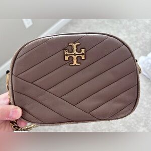 Tory Burch Kira Chevron Camera Bag